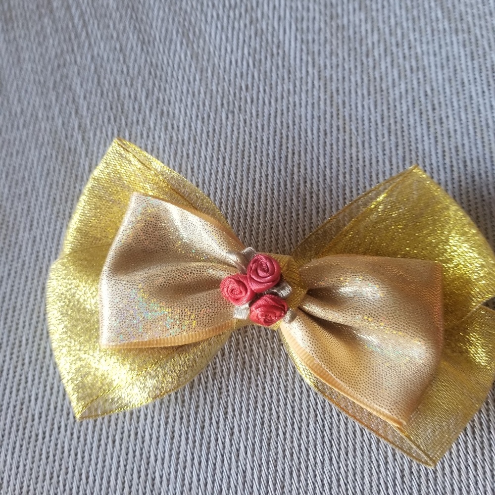 Hair bow